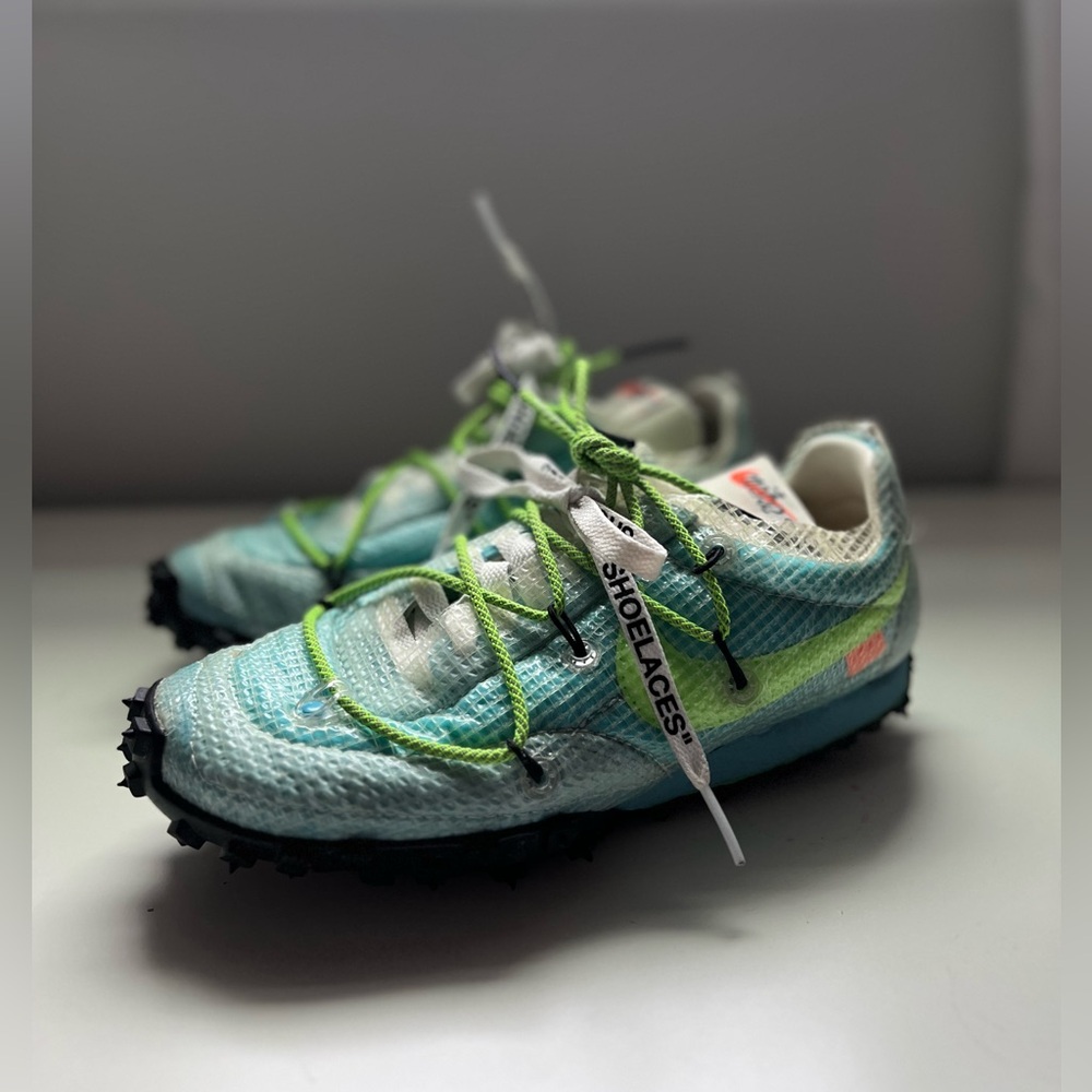 Off-White x Nike Waffle Racer.